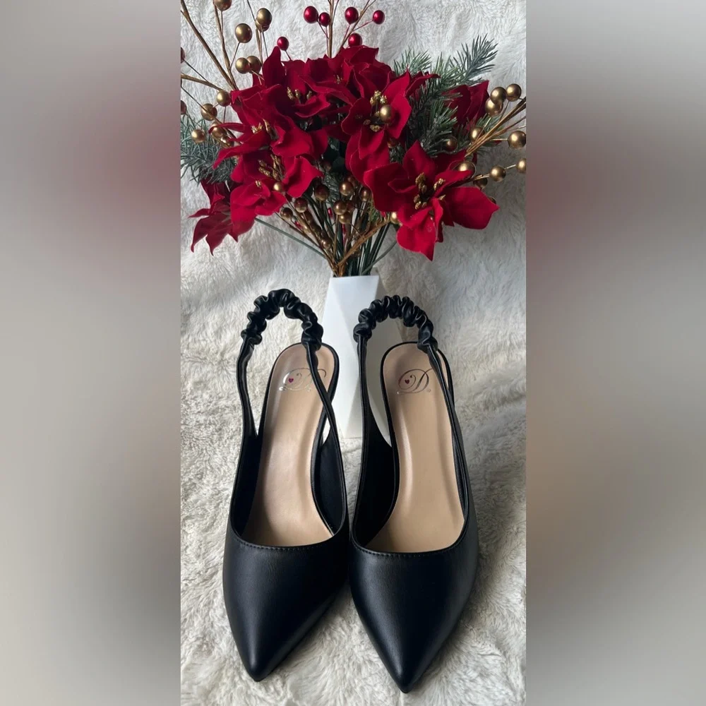 Delicious Black Heels with Slingback - Picture 3 of 7